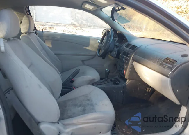 1G1AS18H997206574: 43728097