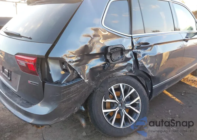 3VV2B7AXXLM081437: 43728101