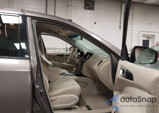 5N1AR2MM7EC610241: 43728181