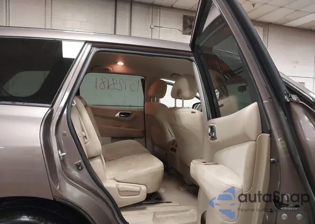 5N1AR2MM7EC610241: 43728181