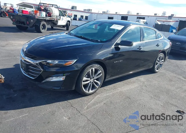 1G1ZD5ST4NF130957: 43728257