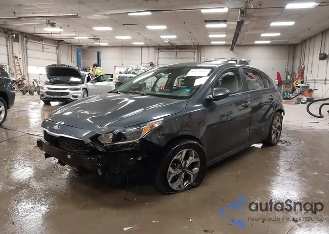 3KPF24AD8LE167912: 43728339