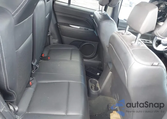 1C4NJDEB6GD784109: 43728343