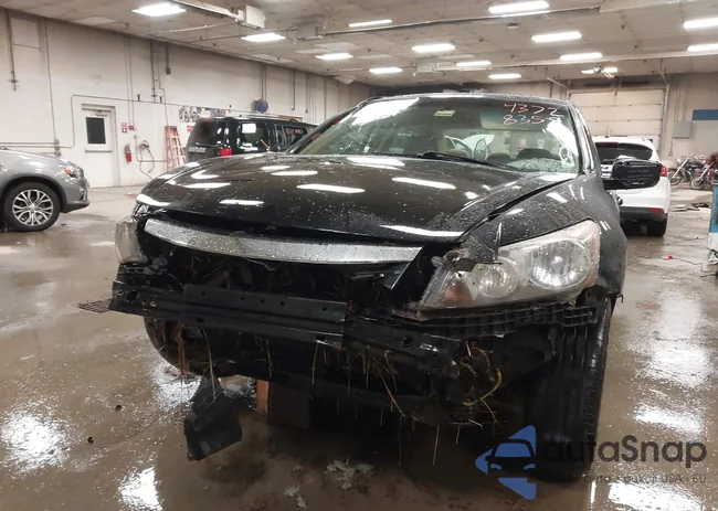 1HGCP2F31CA184953: 43728359