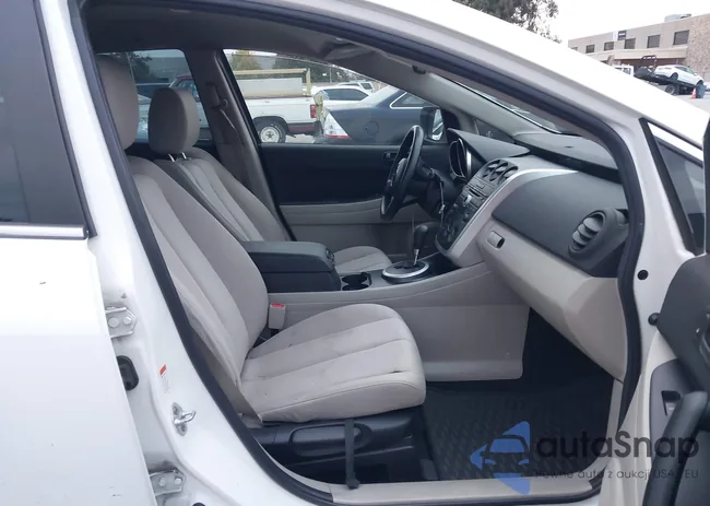 JM3ER29L580176193: 43728373