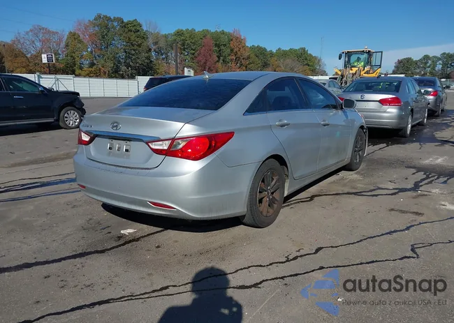 5NPEB4ACXBH151403: 43728630