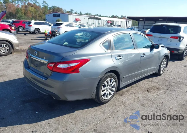 1N4AL3AP9HC238647: 43729113