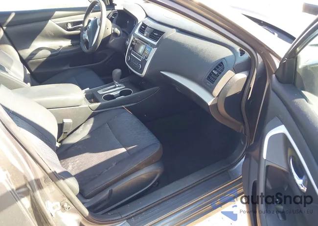 1N4AL3AP9HC238647: 43729113