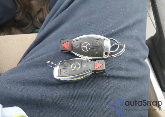 WDC0G4JB7GF085875: 43729203