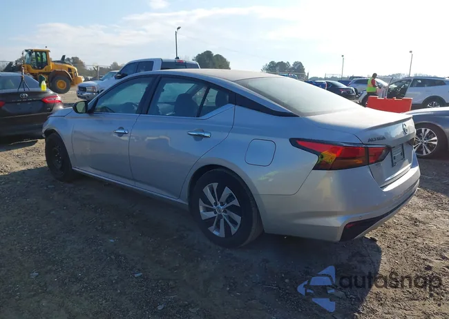 1N4BL4BVXRN340133: 43729277