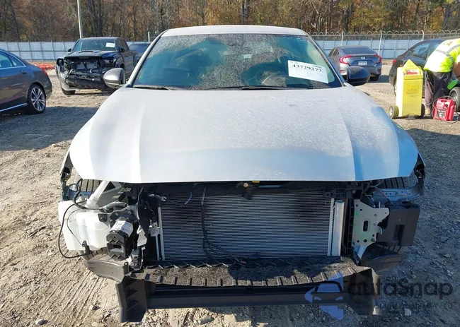 1N4BL4BVXRN340133: 43729277