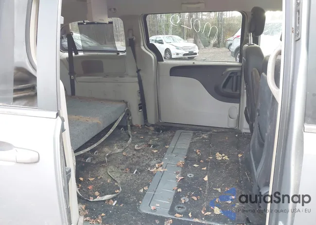 2C4RC1BG5ER449685: 43729280