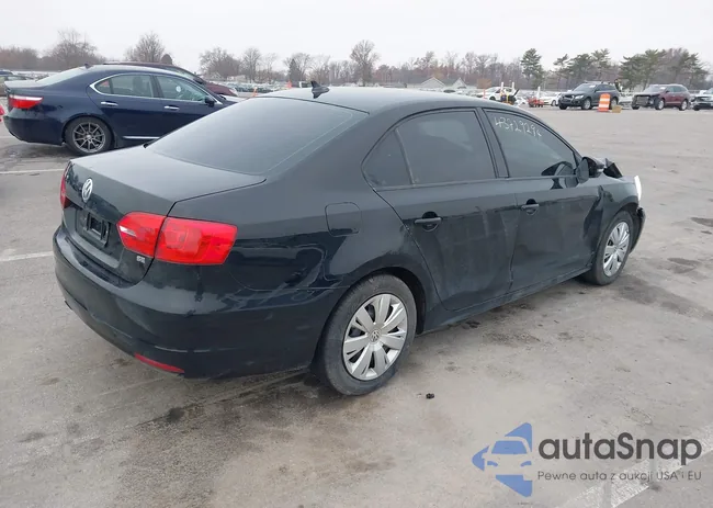 3VWB07AJ3EM329835: 43729294