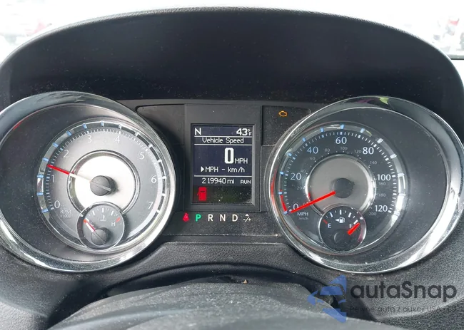 2C4RC1BG0DR565617: 43729341