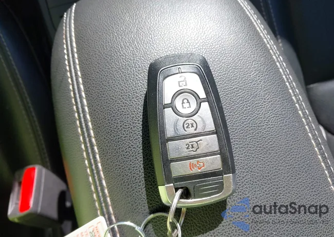 1FMCU0KZ4NUB93553: 43729371