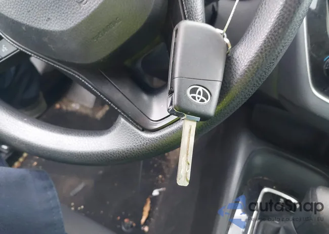 JTDEPMAE8MJ145421: 43729426