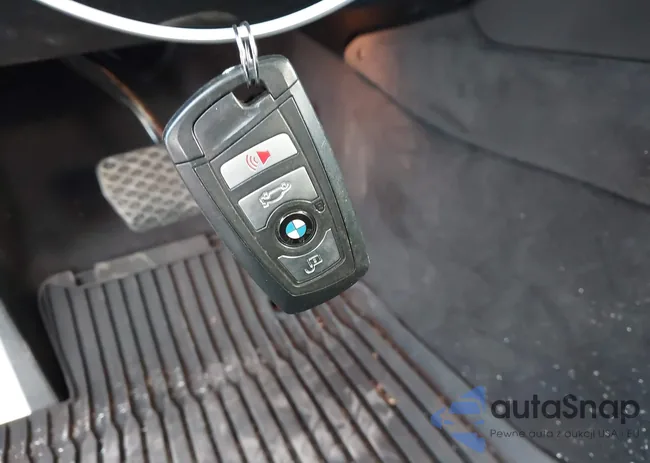 WBAFU7C56DDU73332: 43729448