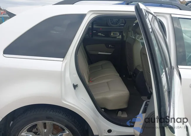 2FMDK3K9XDBA83106: 43729488