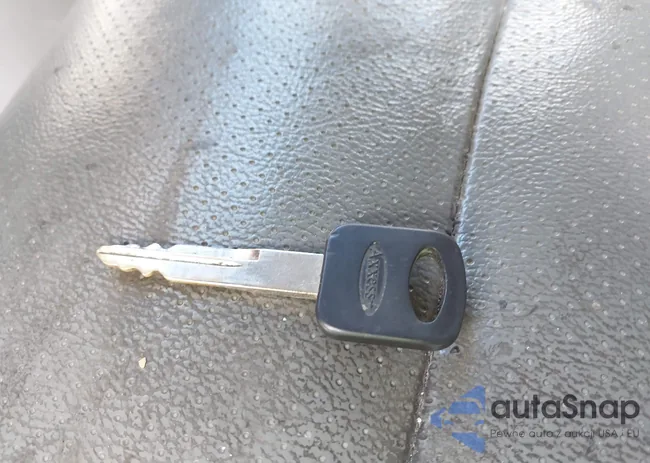 1FTNE2EL3ADA92267: 43728704