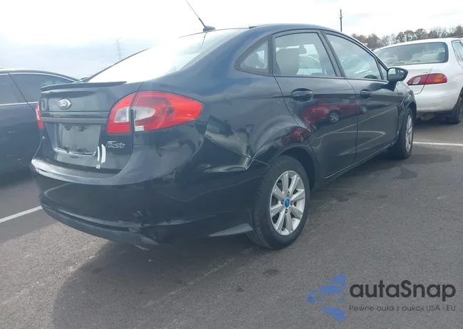 3FADP4BJ2CM137054: 43728794