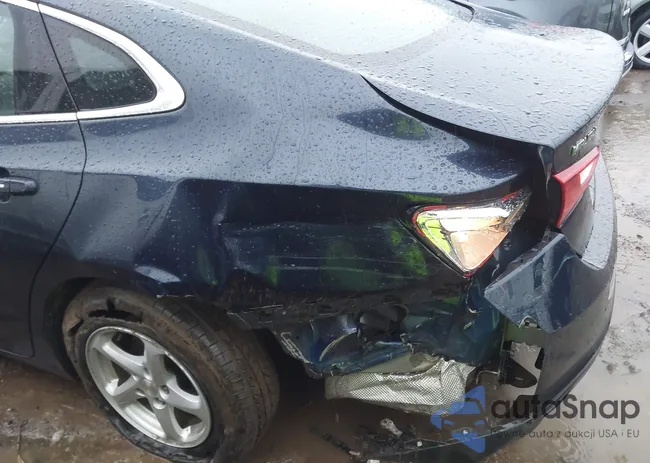 1G1ZB5ST7HF123060: 43728984