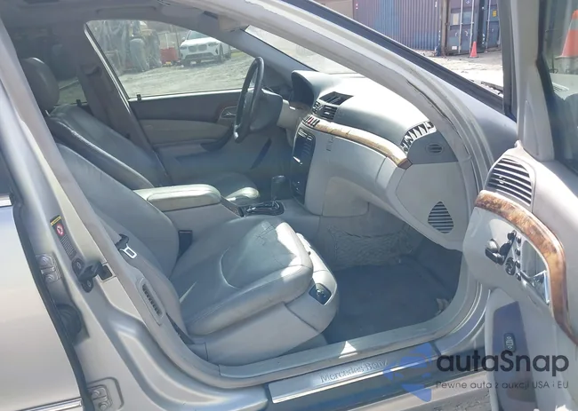 WDBNG75J2YA096648: 43730088