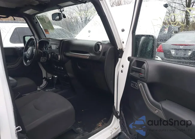 1C4BJWDG5GL347865: 43730267