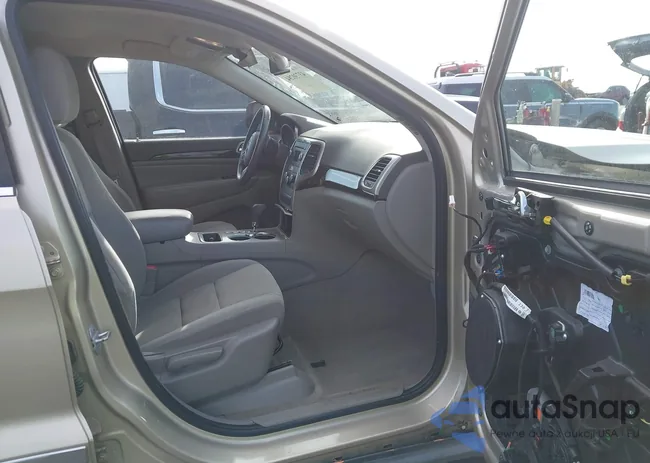 1C4RJEAG7CC177094: 43730284