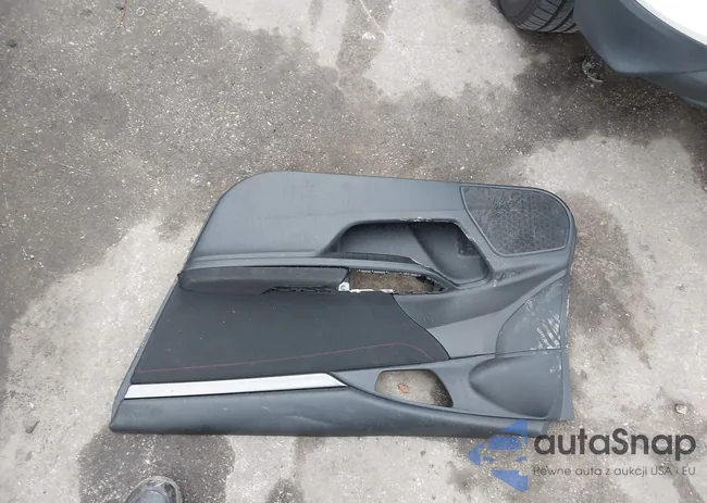 2HGFC1E5XKH706629: 43730327