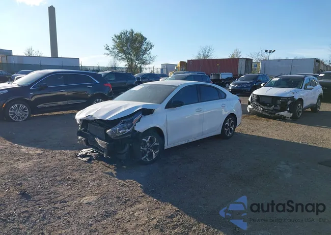 3KPF24ADXLE144633: 43730373