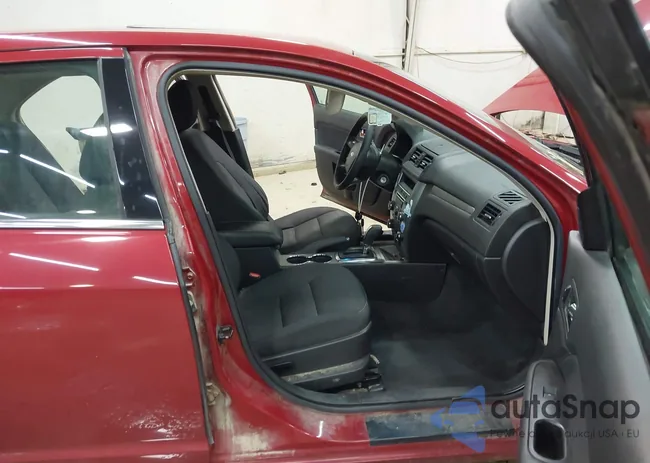 3FAHP0HA1AR244744: 43730475