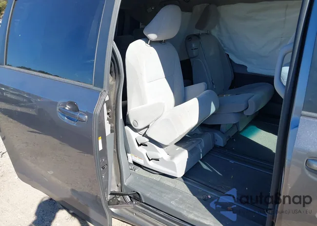 5TDKZ3DC1HS890084: 43730516