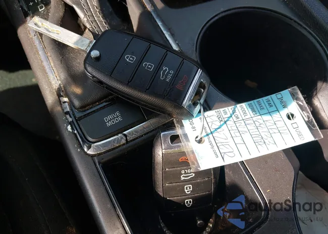 5XXGT4L39GG100447: 43730590