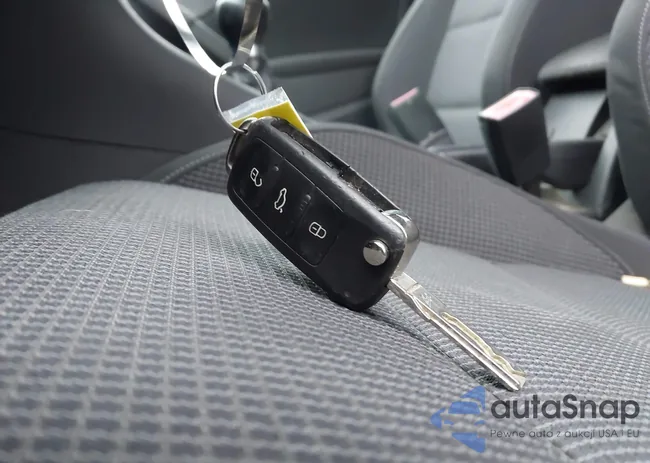 WVWNM7AJ7CW334313: 43729925