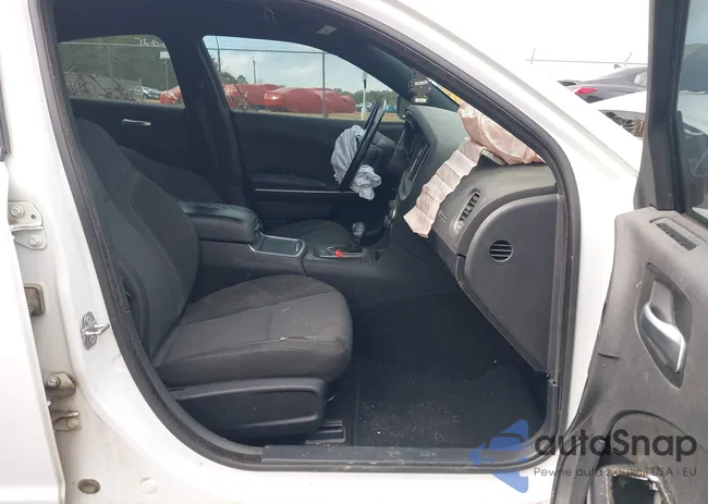 2C3CDXBGXKH713057: 43731180