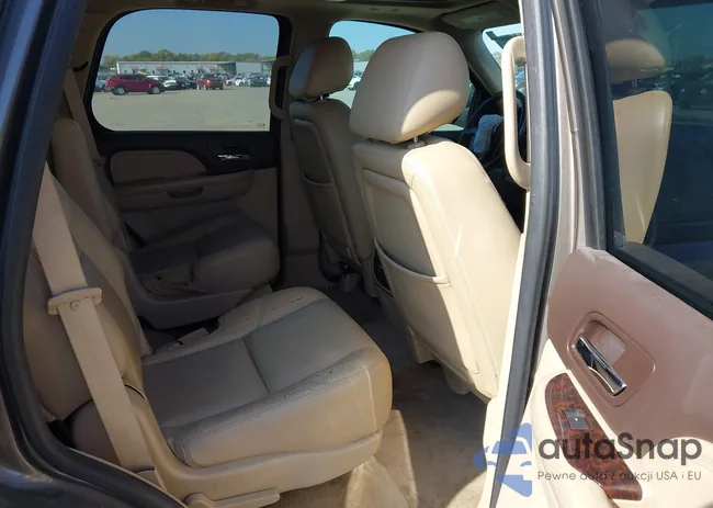 1GKS2EEF2DR240864: 43731220