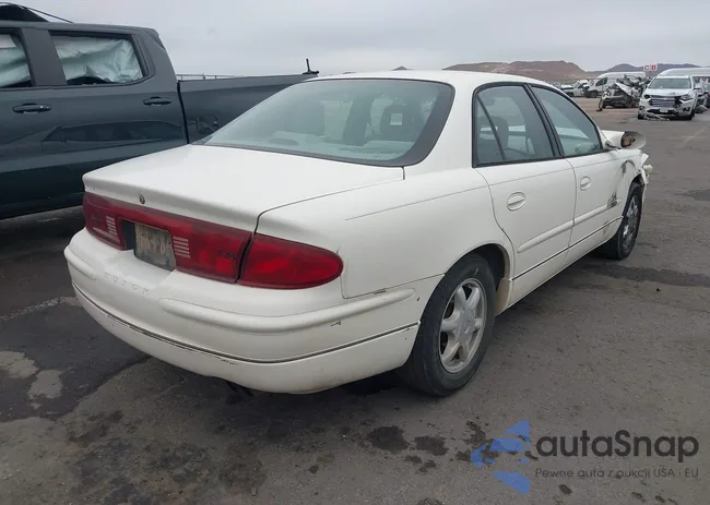 2G4WB52K641180445: 43731260