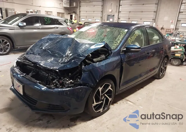 3VWD17AJ8EM267743: 43731325