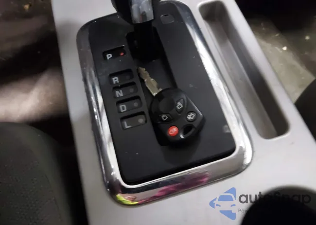 1FMCU49319KB07111: 43731328