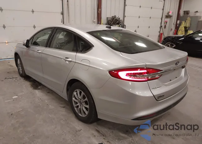 3FA6P0G73HR202034: 43731561