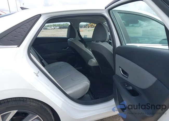 KMHLP4DG9RU815337: 43730955