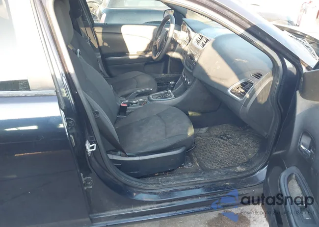 1C3CDZAB4CN243506: 43731003