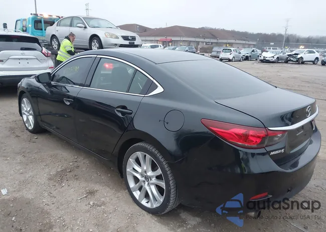 JM1GJ1T56E1105958: 43732340