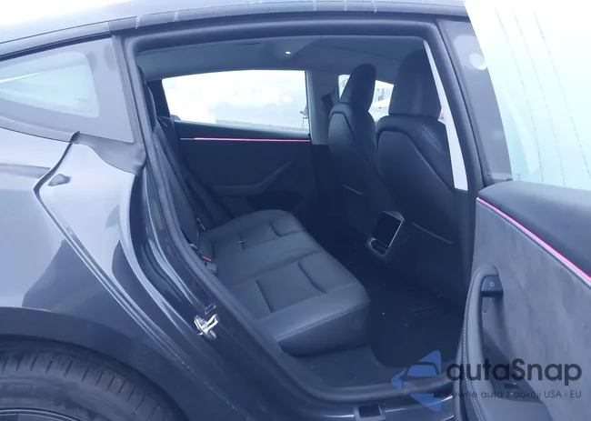 5YJ3E1EB2RF736726: 43732414