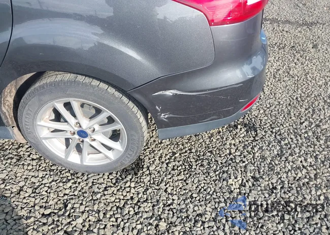 1FADP3E26JL279078: 43732504