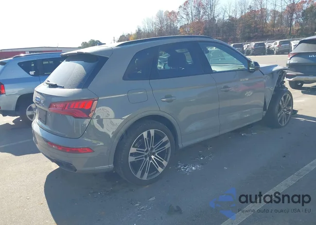 WA1C4AFY7K2104992: 43732568