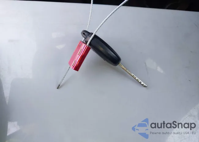 2T1BURHE4JC035391: 43732621