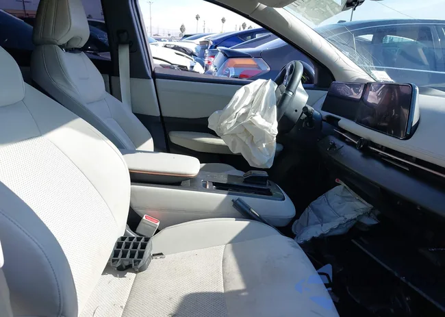 JN1DF0BB1RM731799: 43731711