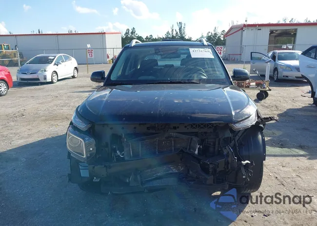 KMHRC8A3XNU152191: 43731769