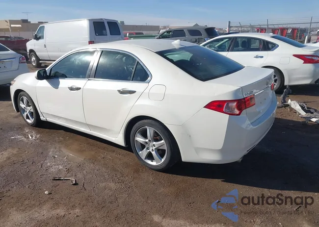 JH4CU2F65BC013884: 43731842